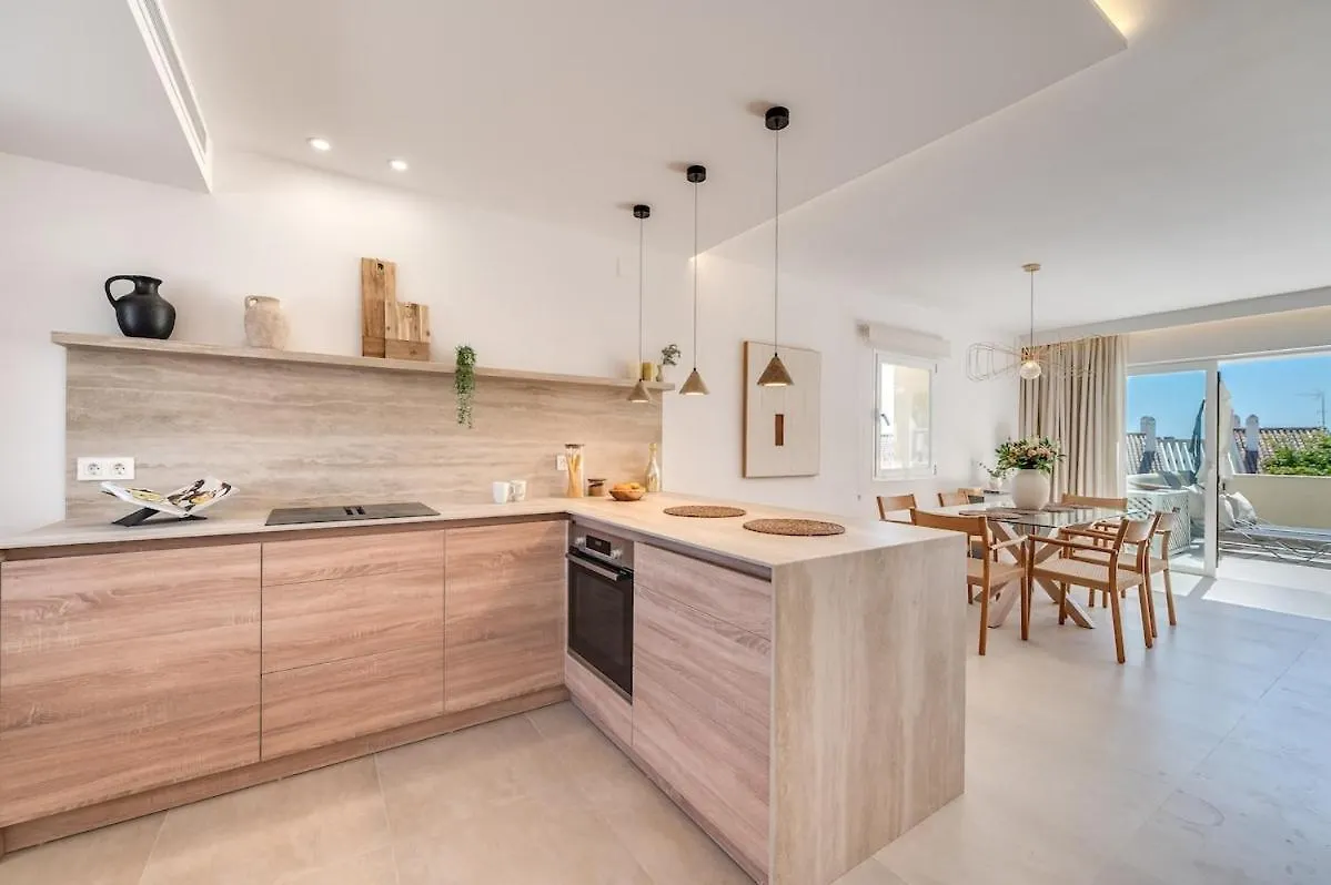 Apartamento New Modern Townhouse In Marbella