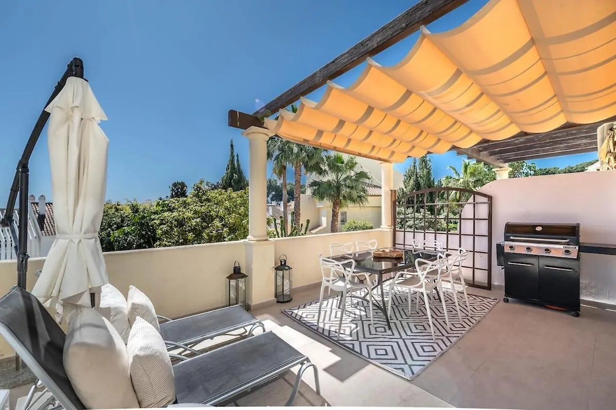 Apartamento New Modern Townhouse In Marbella